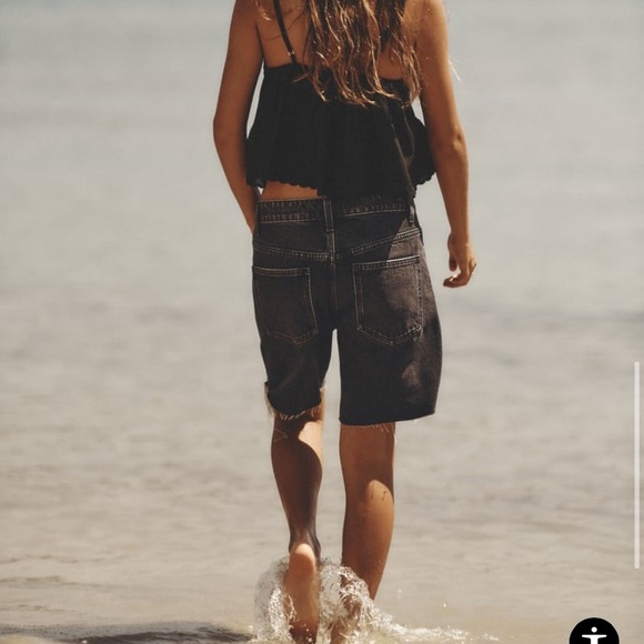 loose fit Zara mid rise denim shorts size 0 - Picture 3 of 9